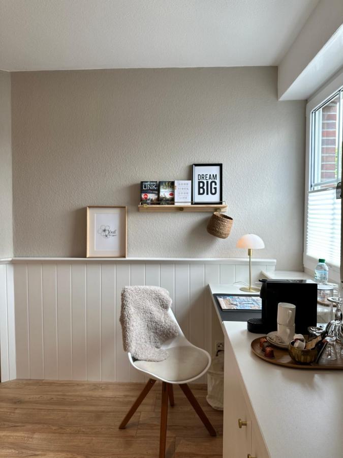 Louf Apartment Wiesmoor Bagian luar foto